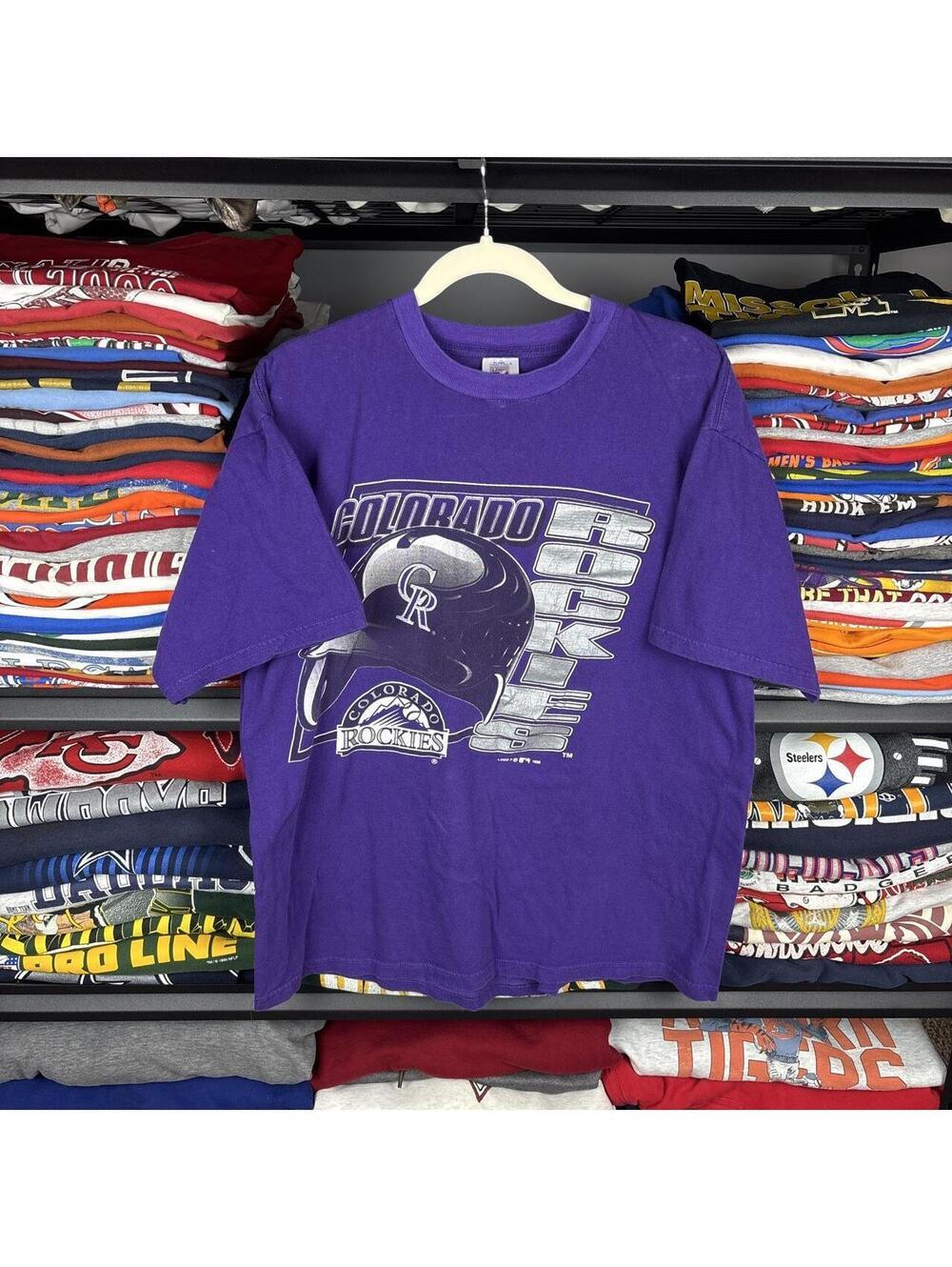 Vintage 90s Colorado Rockies Batting Helmet Logo 7 Tee XL